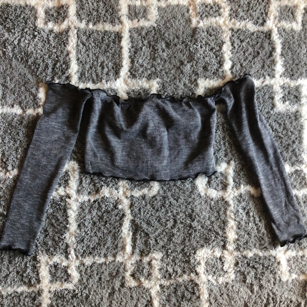 Off the Shoulder Crop Top